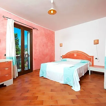 With Swimming-pool In Campulongu Just 600 Mt From The Sea 3*