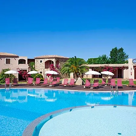 With Swimming-pool In Campulongu Just 600 Mt From The Sea 3* Villasimius